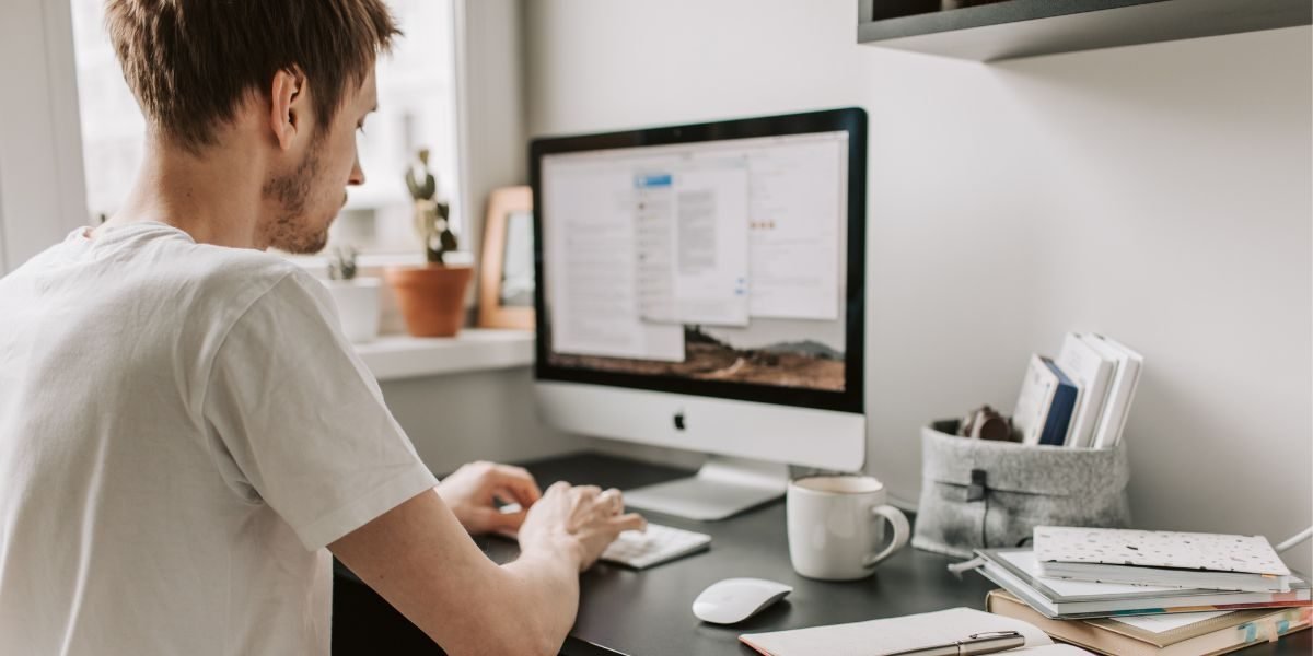 자율성 없는 개인화